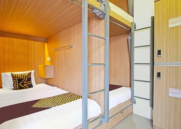 Spot On 91888 The Packer Lodge Yogyakarta